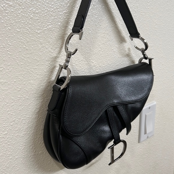 Dior Vintage Saddle Bag - Authentic - Picture 3 of 13